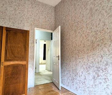 4 bedroom terraced house to rent - Photo 5