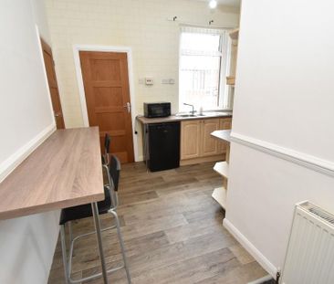 1 bedroom ground floor flat to rent - Photo 5