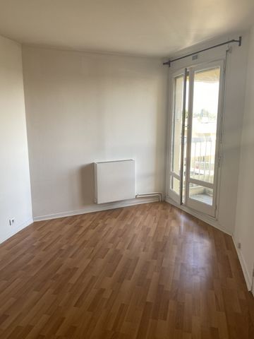 F2 49m² Le Mesnil St Denis - Photo 4