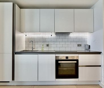 1 bedroom flat to rent - Photo 5