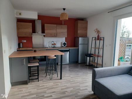 Dans résidence récente, 2 pièces loué meublé avec 2 stationnements. - Photo 5