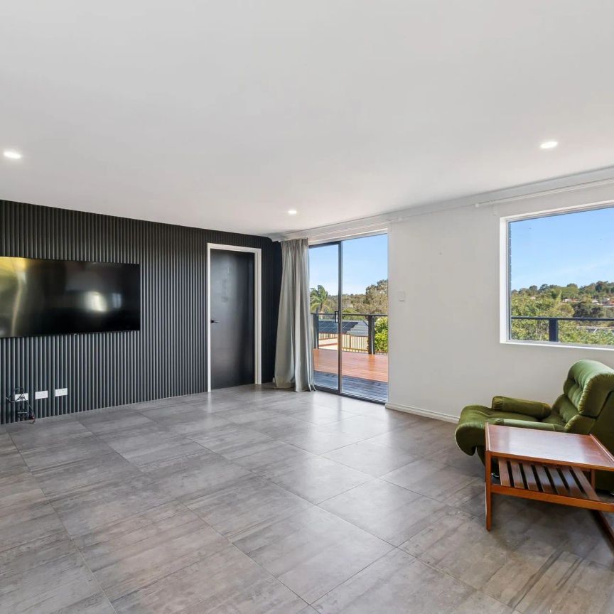 Neat & Spacious Family Home - Photo 1