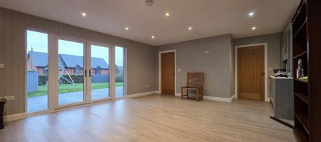 Victoria Road, Kington - Photo 3