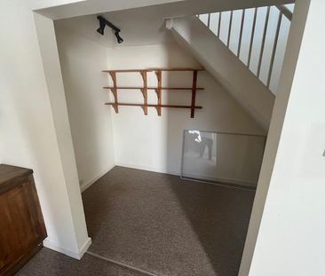 2 bedroom maisonette to rent - Photo 3