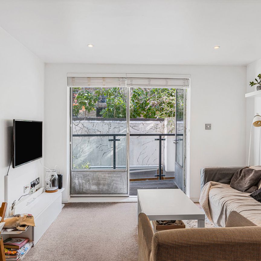 Westminster Bridge Road, London, SE1 7RW - Photo 1