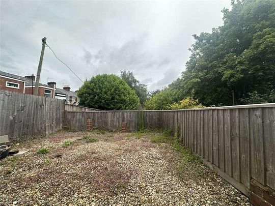 Roseland Crescent, Exeter, Devon, EX1 - Photo 1
