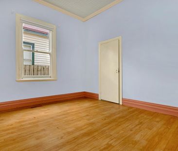 Classic Victorian and Edwardian Charm - Photo 4