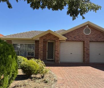 Spacious Family Home in Peaceful, Convenient Location! - Photo 6