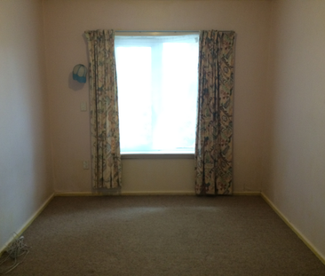 122 Avonhead Road, Avonhead - Photo 6