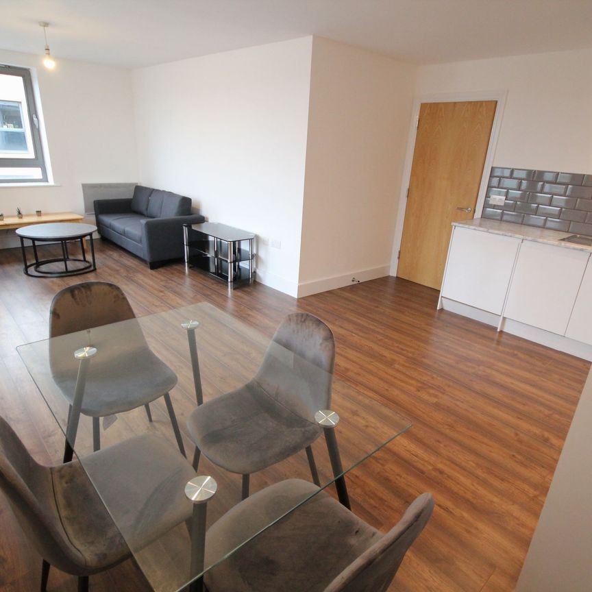 Ashleigh Court, Loates Lane, Watford - Photo 1