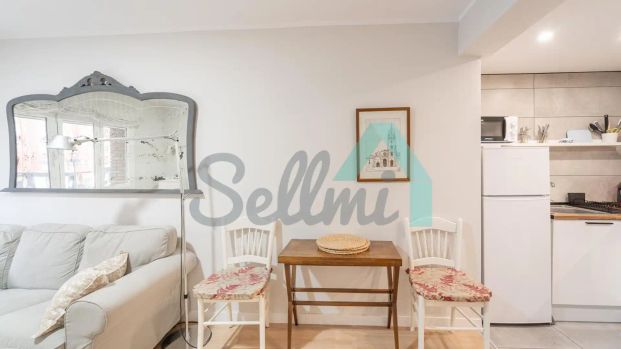 Piso de alquiler en Jerónimo Ibrán, Milán - Pumarín - Foto 1