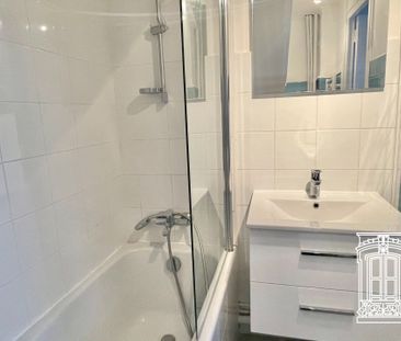 Location Appartement 2 pièces 34m² LYON 1er - Photo 6