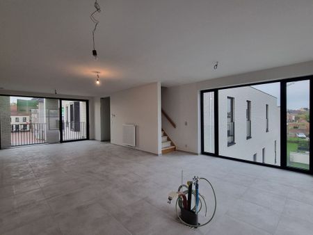 Royaal penthouse in hartje Lichtervelde te huur - Foto 2
