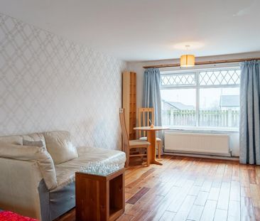 Room in a Shared House, Oak Road, LS12 - Photo 4