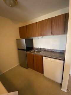 Green Glen B – 1 Bedroom - Photo 4