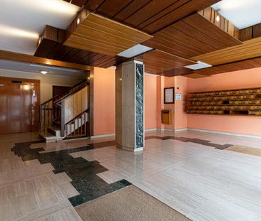 Location Appartement 4 pièces 104m² ANNECY 74000 - Photo 3