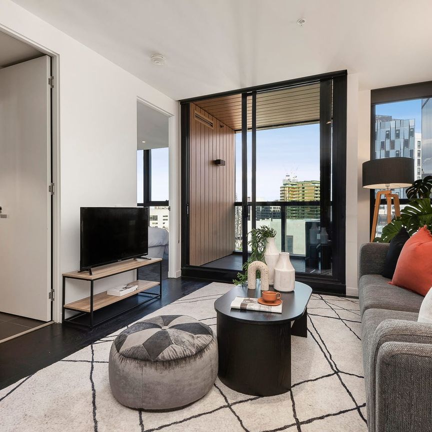 Stylish One Bedroom Apartment in the Sought After North Complex - Photo 1