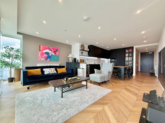3 bedroom flat to rent - Photo 1