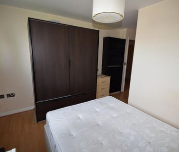 2 bedroom apartment to rent - Photo 4