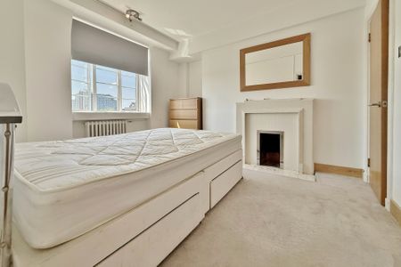 Latymer Court, Hammersmith Road, Hammersmith, London, W6 - Photo 4