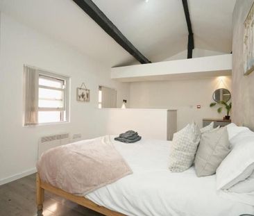 2 Bed Flat, Dantzic Street, M4 - Photo 2