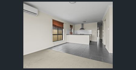 Four Bedroom Family Home - Photo 5