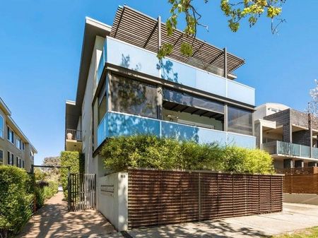 Alfresco Courtyard Living - Photo 4