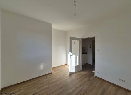 Studentenhit - 1-Zimmer-Wohnung ab 15.Dezember verfügbar! - Erstbezug nach Sanierung - Foto 5