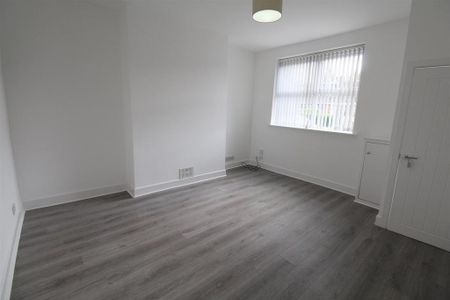 2 bedroom terraced house to rent - Photo 3
