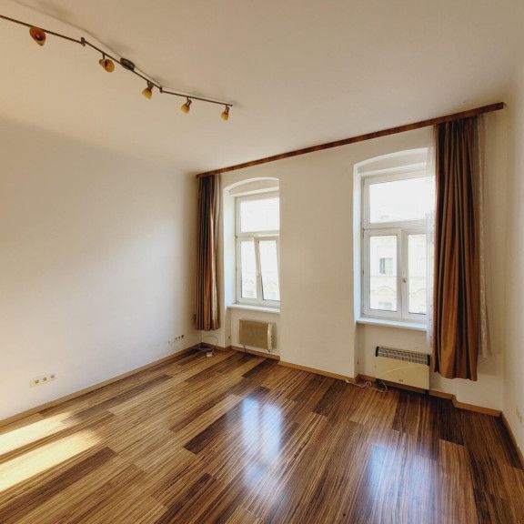 Rankgasse: sonnige 1-Zimmer Singlewohnung - Photo 1