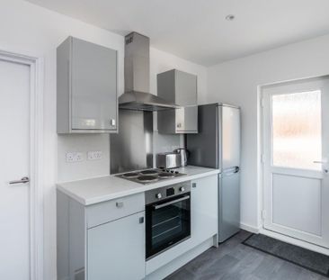 4 bedroom house to rent - Photo 3