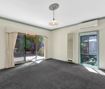 3/10 Orient Grove, Brunswick VIC 3056 - Photo 2