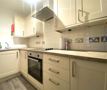 1 bedroom apartment to rent - Photo 2