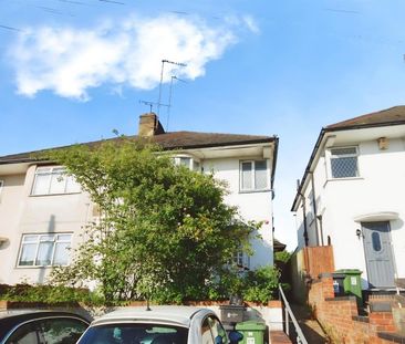 HEMEL HEMPSTEAD - Photo 1