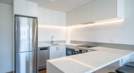 Brand New 3-Bedroom Townhouse – Mount Vista Estate, Mangere - Photo 3