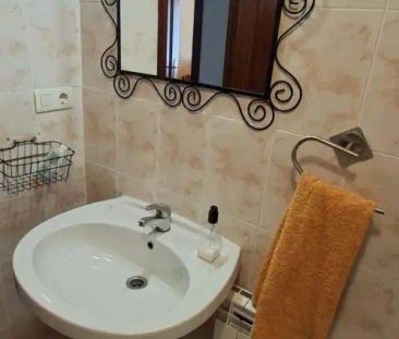 Piso de alquiler en Carrer Sant Joan de Ribera, 50, Centre - Zona Alta - Foto 3