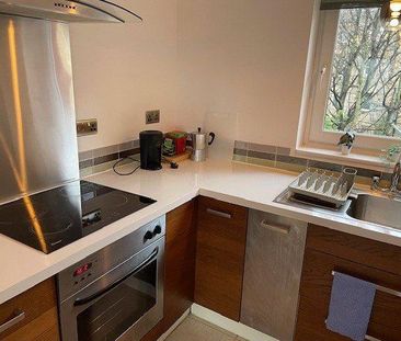 1 bedroom flat to rent - Photo 6