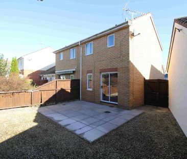 2 bedroom semi-detached house to rent - Photo 4