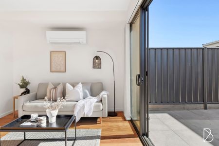 145 Sutherland Crescent, Taylor ACT 2913 - Townhouse For Rent | Domain - Photo 2