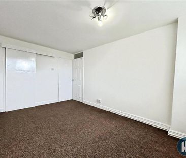 3 bedroom end of terrace house to rent - Photo 6