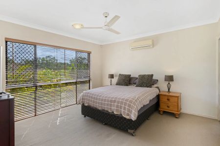 13 Backhousia Crescent, Sinnamon Park. - Photo 3