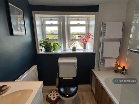 2 bedroom detached house to rent - Photo 5