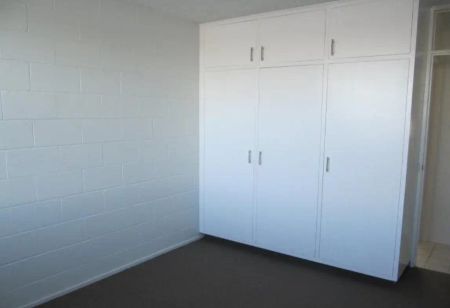 2/31 Dauphin Terrace, Highgate Hill QLD 4101 - Photo 3