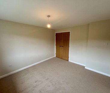 2 bedroom bungalow to rent - Photo 1