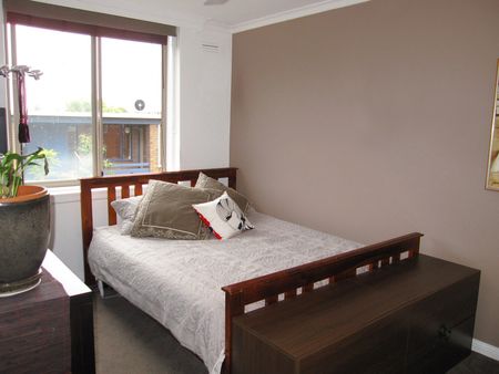 7/14 Creswick Street, Hawthorn, VIC 3122 - Photo 2