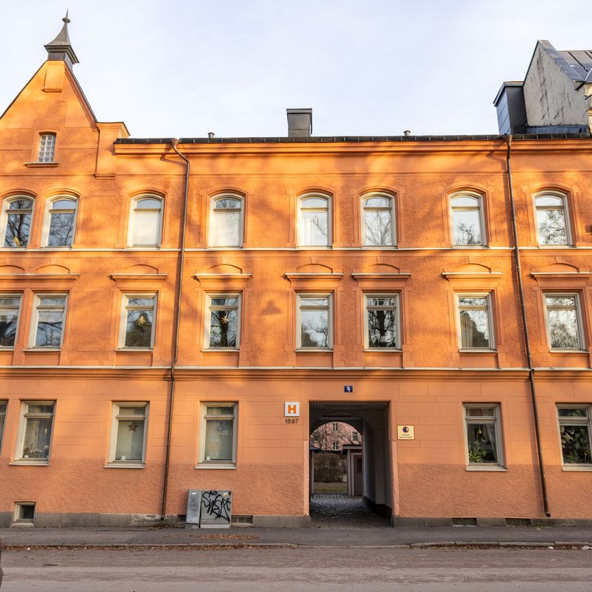 Tjustgatan 4 B, Centrum Norr - Photo 2