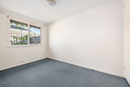 3/182 Weatherall Road, Cheltenham VIC 3192 - Villa For Rent | Domain - Photo 3