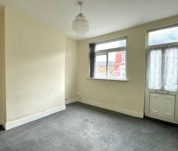 Oliver Street - Photo 2
