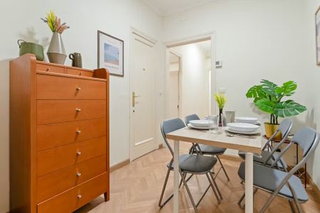 Carrer de Buenos Aires, Barcelona, Catalonia 08029 - Photo 2