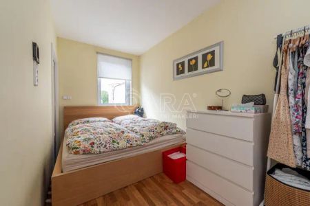 Pronájem útulného bytu 2+KK | Praha 4 Na Strži | výborné spojení do centra - Photo 2